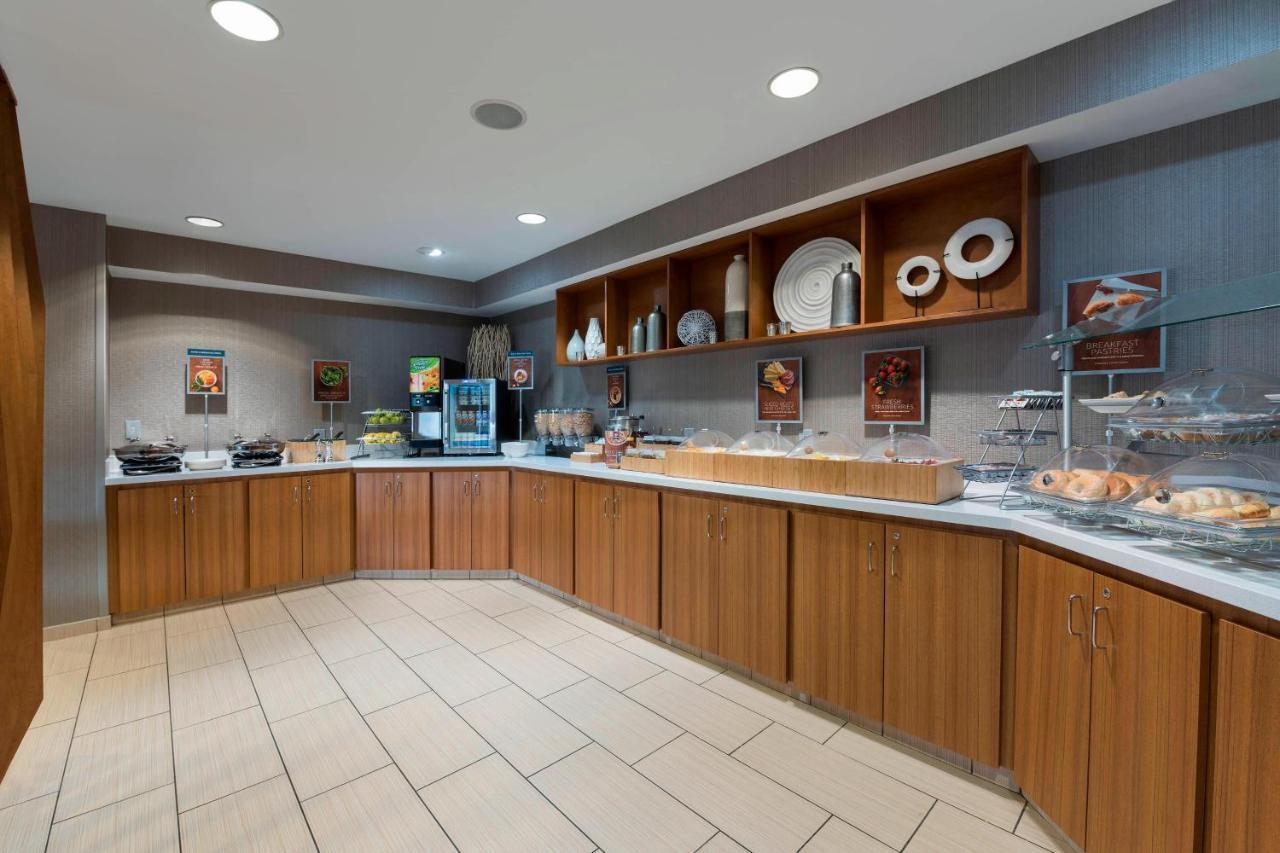 Springhill Suites Grand Rapids North Luaran gambar