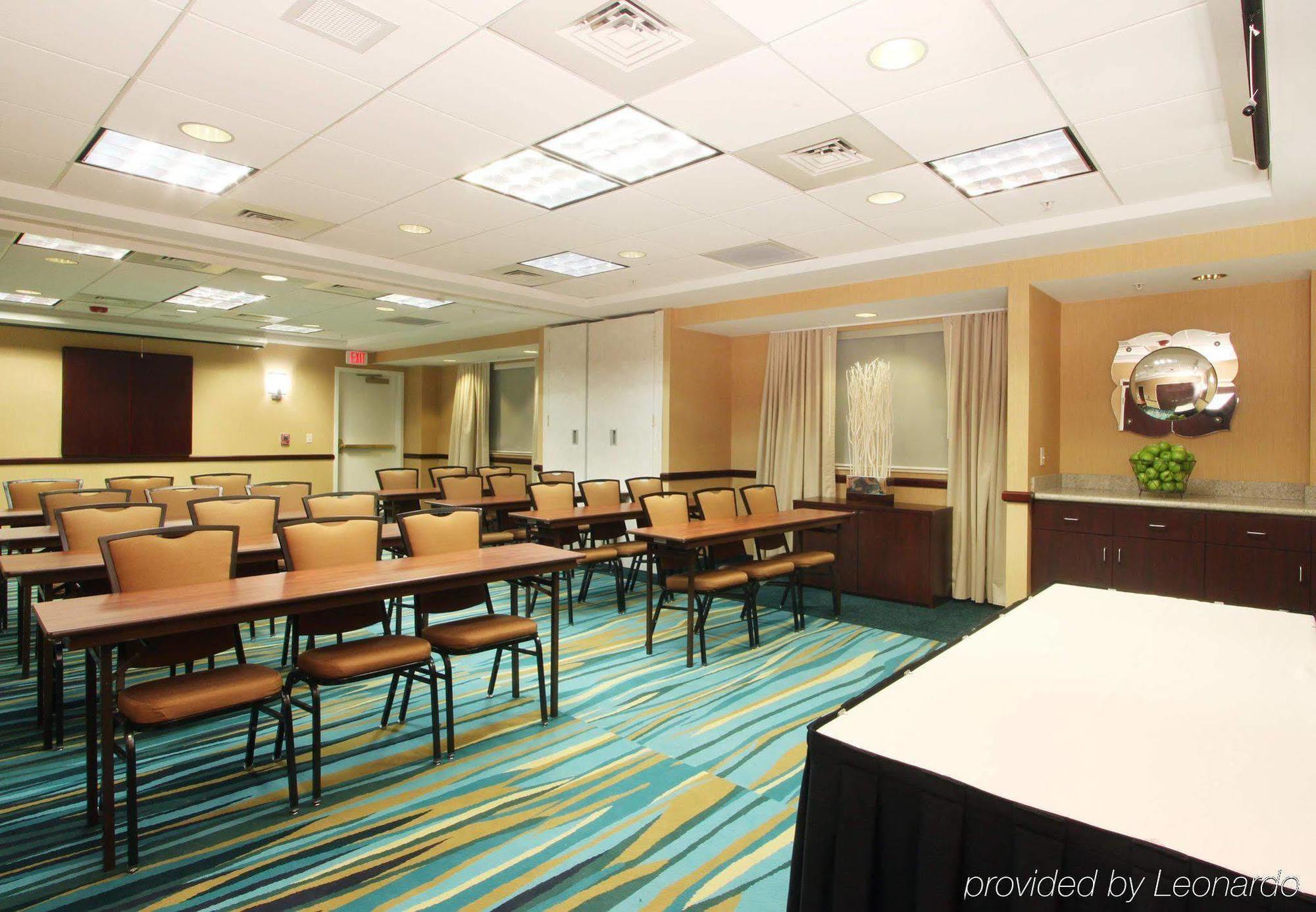 Springhill Suites Grand Rapids North Luaran gambar