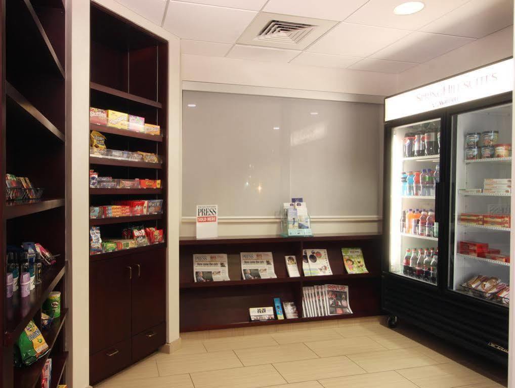 Springhill Suites Grand Rapids North Luaran gambar